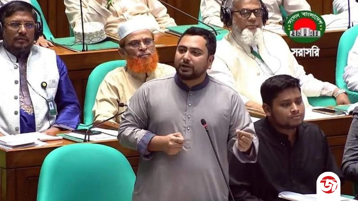 রাষ্ট্রপতিকে অপসারণ করে গ্রেপ্তার করা প্রয়োজন